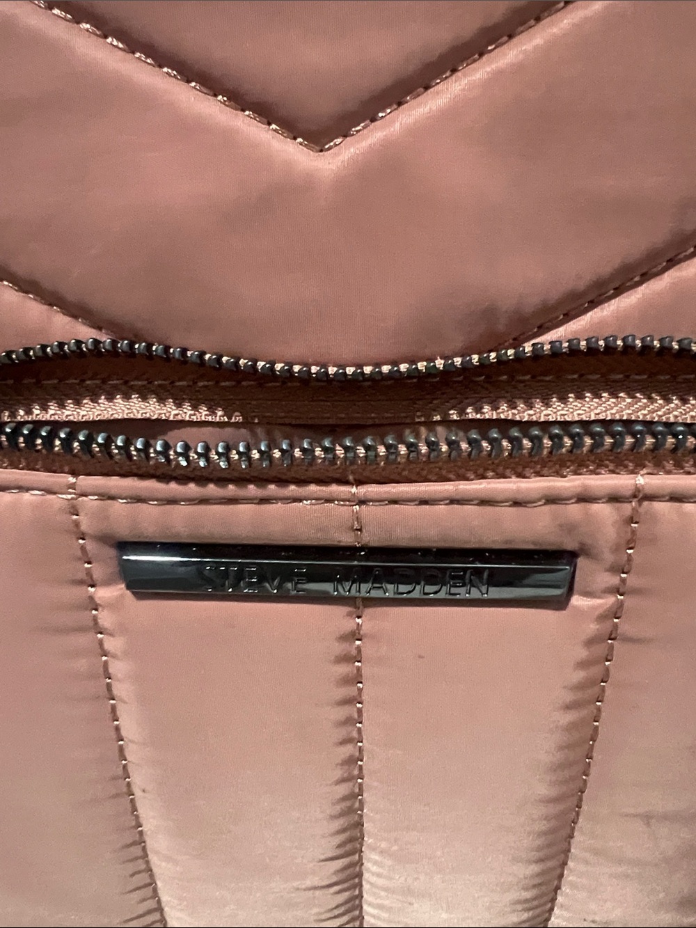 Steve Madden Quilted Backpack /computer bag in Rust Pink with Coin Pouch - Picture 6 of 6
